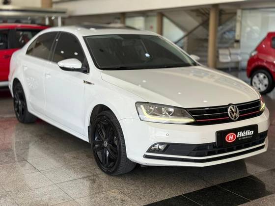VOLKSWAGEN JETTA 2.0 TSI HIGHLINE 211CV GASOLINA 4P TIPTRONIC